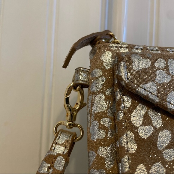 Lodis | Patterned Clutch - Picture 7 of 10